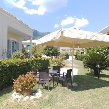 Manolia Apartments Ипсос Экстерьер фото